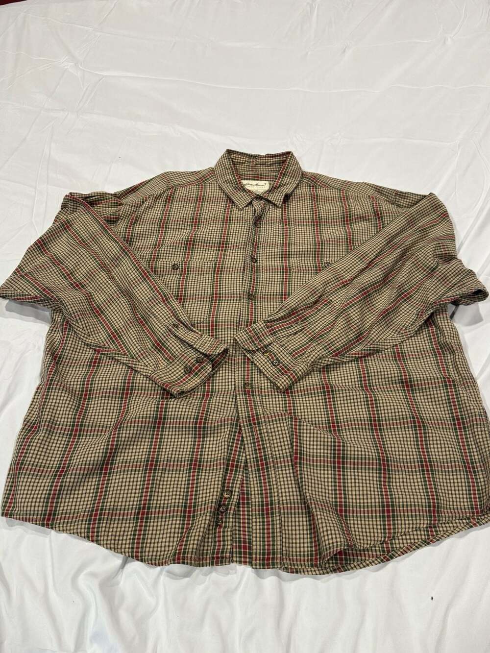 Eddie Bauer Men's Brown Red Green Plaid Long Sleeve Cotton Button